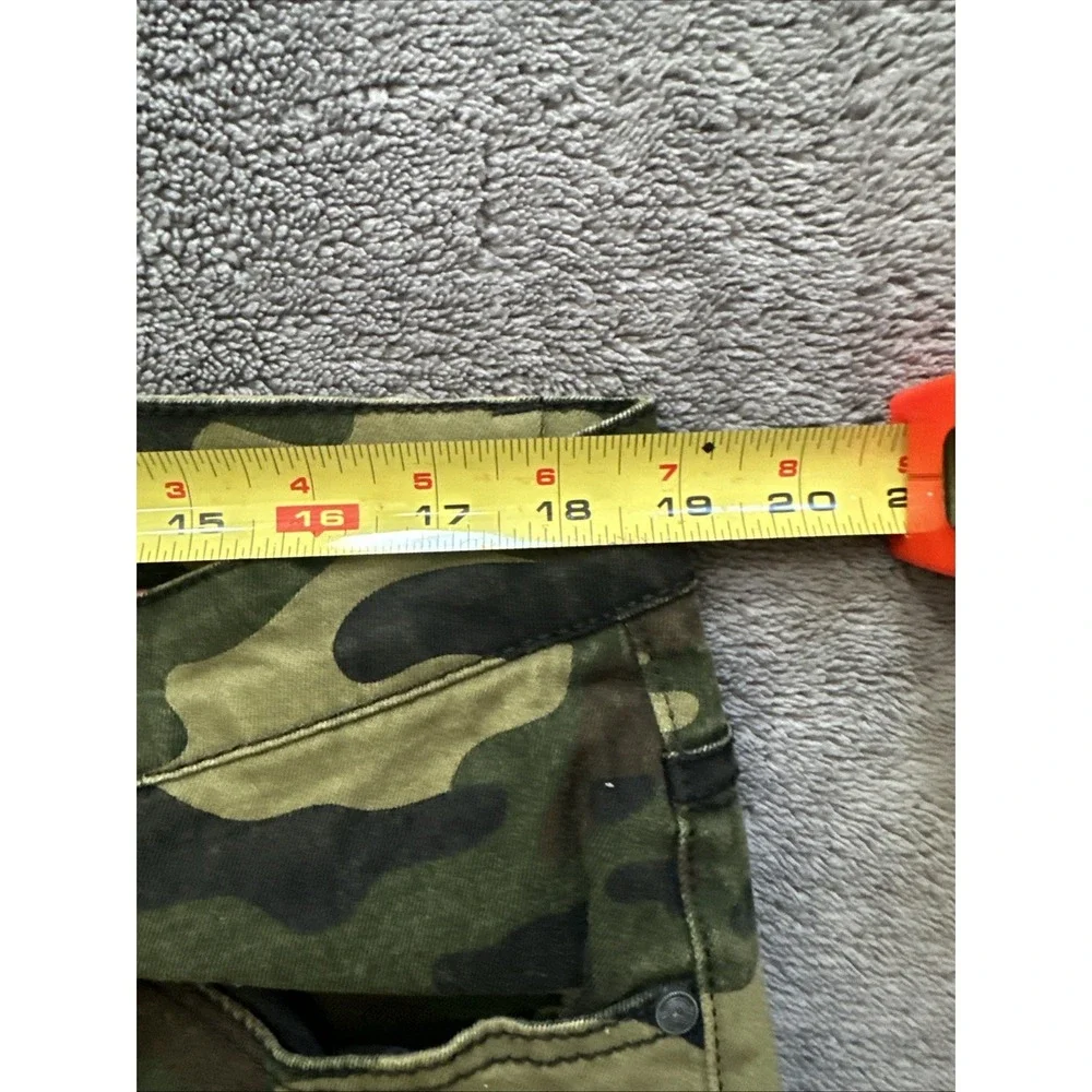 Switch Remarkable Camo Moto Jeans 38x34 Ribbed‎ Panel Stretch